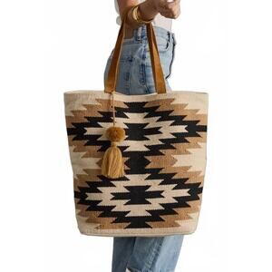 NEW PANACHE APPAREL women's aztec cotton tote in cream/black/tan